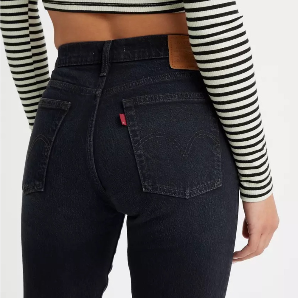 Levi's Dark Blue Wedgie Icon Jeans